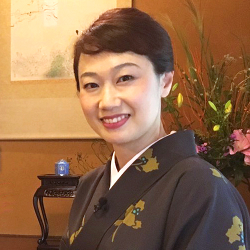 女将:長谷川かずみ