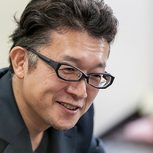 代表：萩野光宣