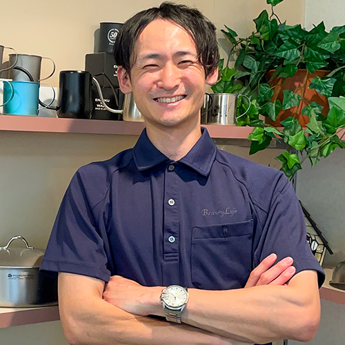 営業担当：野中良太