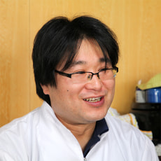 営業:伊藤肇