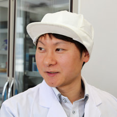 専務取締役:山田裕介