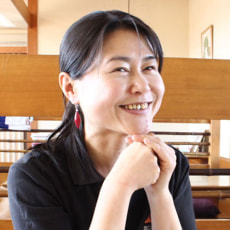 代表:新谷梨恵子