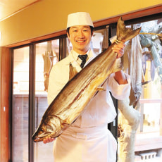代表:山貝 誠