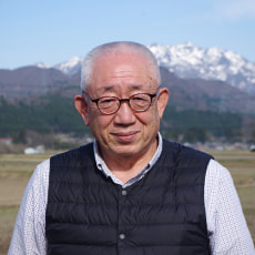代表:難波誠一