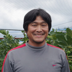 代表:山賀 司