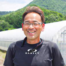 常務取締役:高野貞昭