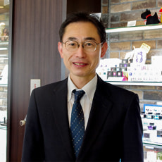 代表:滝沢重雄