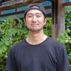 代表:黒津一彦