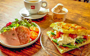 ジェラテリア・カフェ Vivace