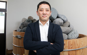 3代目尾崎 徳明さん 3代目尾崎 徳明さん