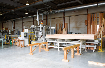 株式会社本間材木店