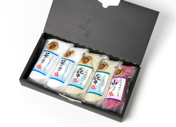 梱包イメージ:Cセット(笹川流れの塩・昆布塩・山ぶどう塩)