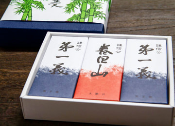 梱包イメージ(羊羹 大 3本)