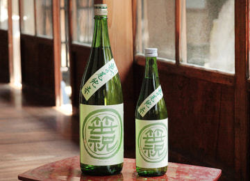 1.8l(一升)と720ml(4合)からお選びいただけます。