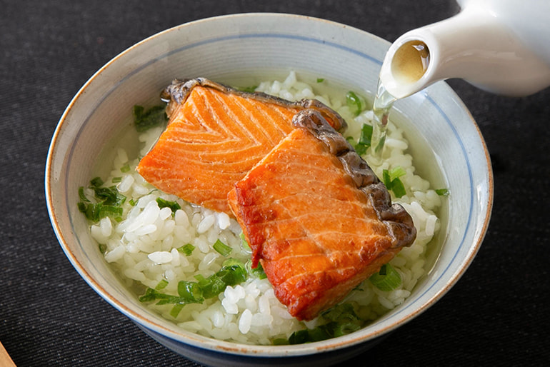 銀鮭の焼き漬け – 魚や片桐寅吉
