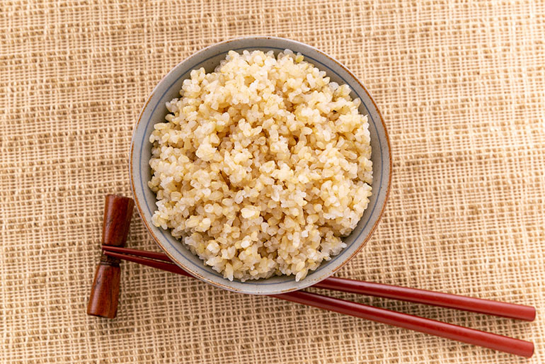 令和7年度米 新潟産 ミルキークイーン「素肌の玄米」 – 古町糀製造所