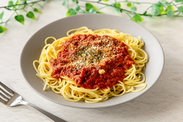 ホテル イタリア軒のレトルトセット(ミートソース・ハヤシライス) – ホテル イタリア軒