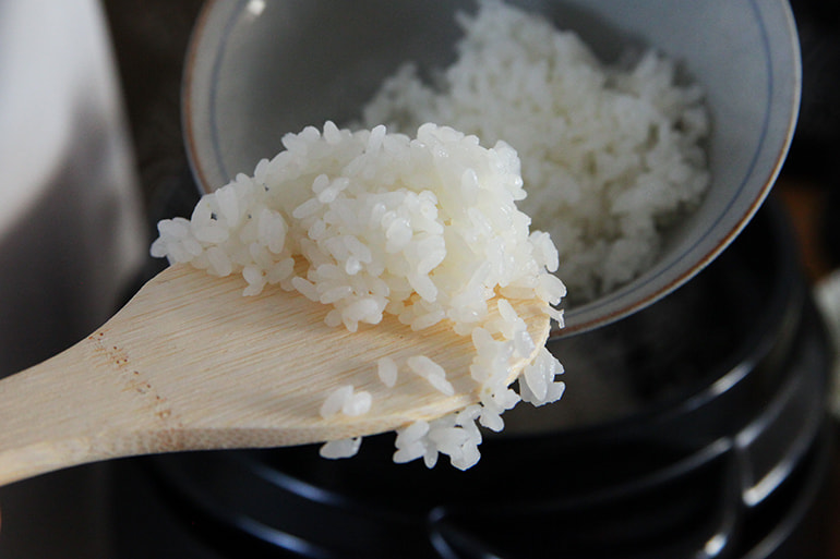 黒樂 かまどご飯釜（国内生産モデル） – 株式会社クリヤマ