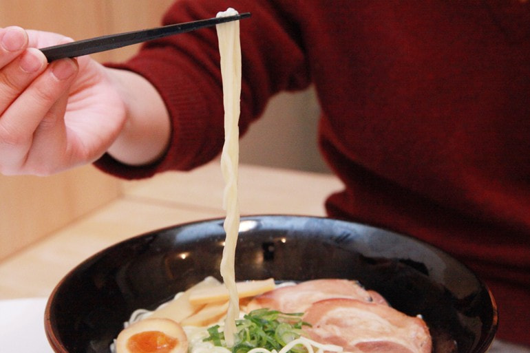 中華そば来味監修 煮干しラーメン – 丸榮製粉株式会社