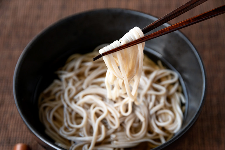 妙高十割生蕎麦（生麺） – 嶺村製麺所