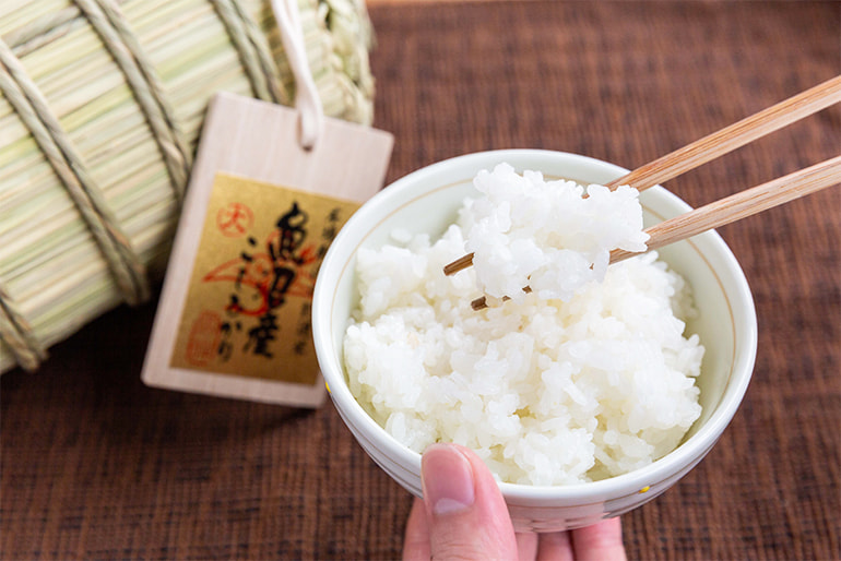令和5年度米 伝統特別包装 魚沼産コシヒカリ – 株式会社堀商店