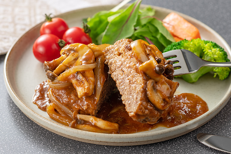 能登新の村上牛ハンバーグ – 料亭能登新