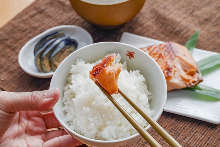 割烹の味 鮭の味噌漬 – 割烹ふじ田
