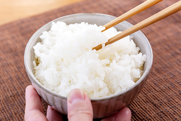 令和4年度米 塩沢産 はざかけ米 コシヒカリ「さとみ」（JAS認証有機栽培米・従来品種） – 株式会社フエキ農園