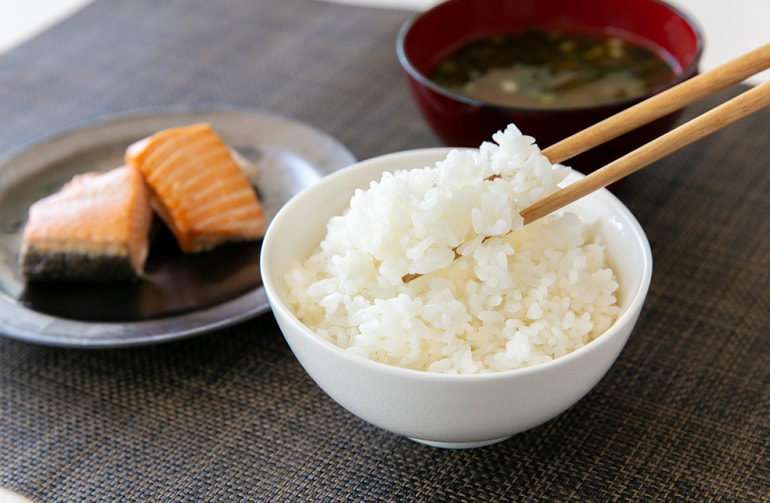 お米缶のギフトセット – 株式会社ヒカリ食品