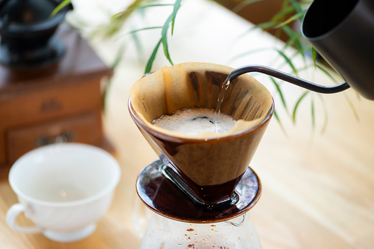 庭を愉しむための珈琲(コーヒー豆・コーヒー粉) – NI to WA