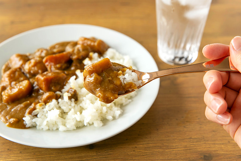名入れカレースプーン – 大滝鉄工所