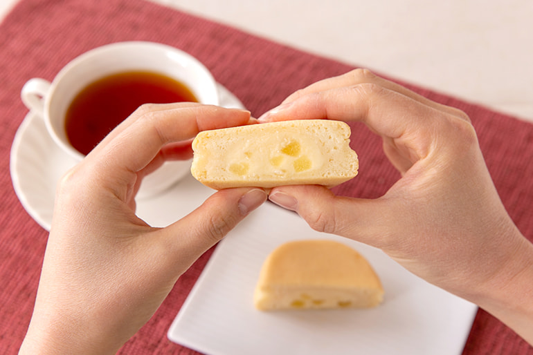大判焼き風スイーツ「MOCHIMOGU」 – 食彩キッチン