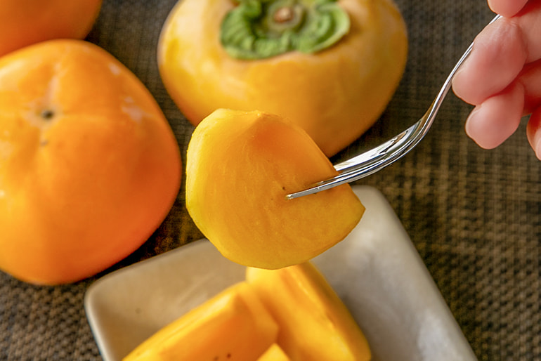 新潟県産 八珍柿 – がわそ兵衛門ファーム