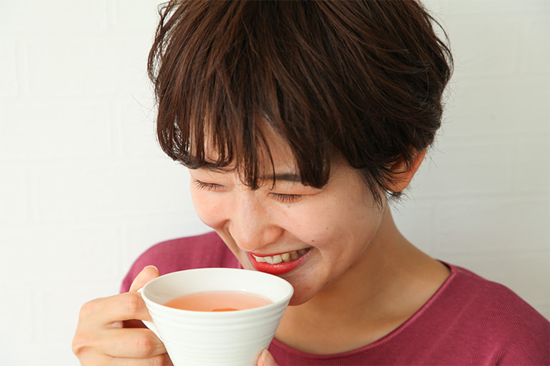 越後一之貝のくろもじ茶 – 特定非営利活動法人UNE