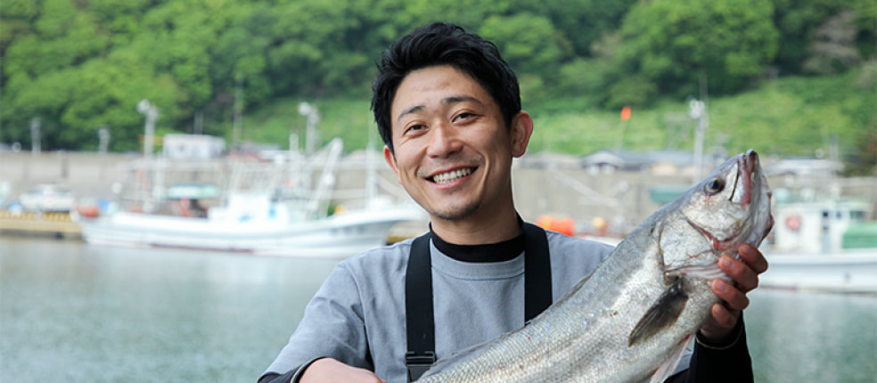 新潟直送計画 一本釣り 天然寒ブリ 一尾丸ごと 漁師直送 昭和丸 新潟直送計画 一本釣り 天然寒ブリ 一尾丸ごと 漁師直送 昭和丸