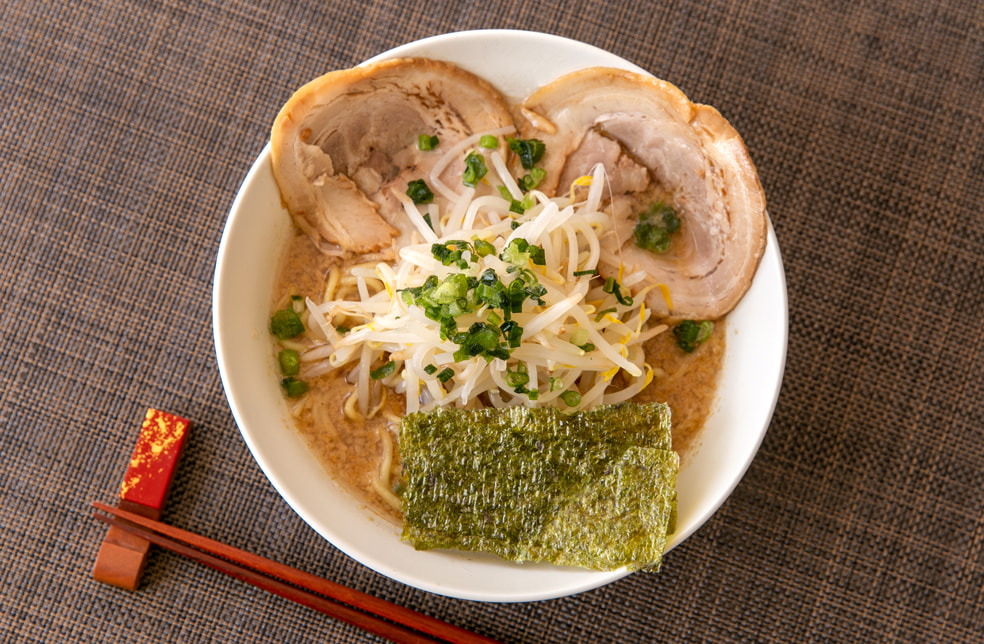 ラーメン亭 吉相 背脂こってりらーめん