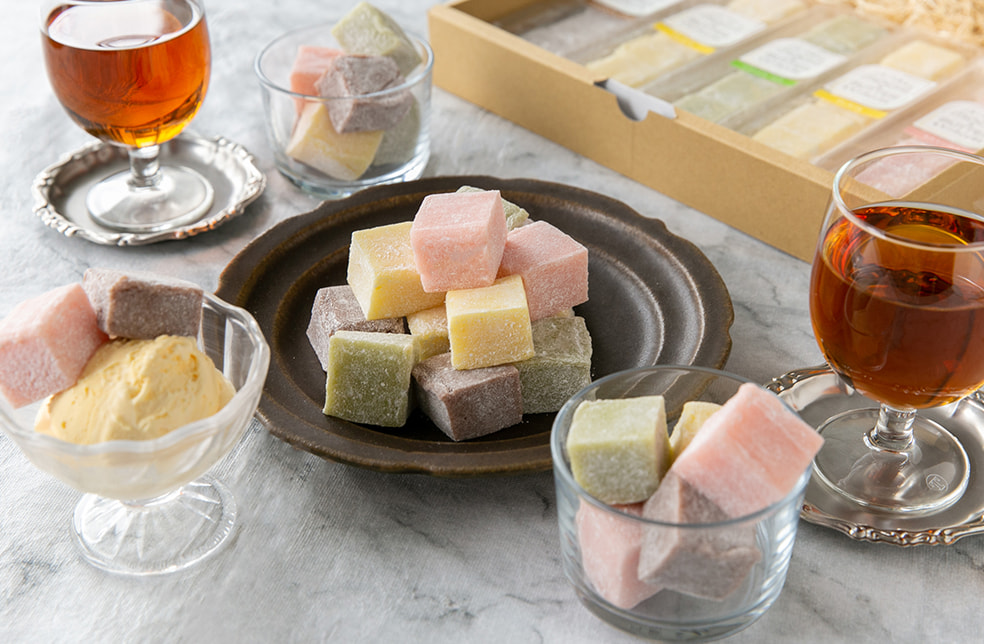 バター餅「もちバタCUBE」