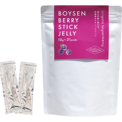 有機肥料で育てたベリーを無添加のゼリーにしました