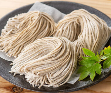 幻の在来種そば「妙高こそば」（生そば・冷凍）