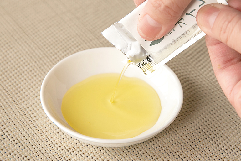 高度な技術で搾油した「えごまオイル」