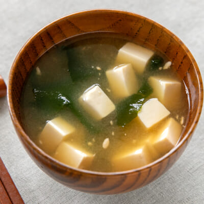 糀がふわっと浮き上がる「浮き糀味噌」