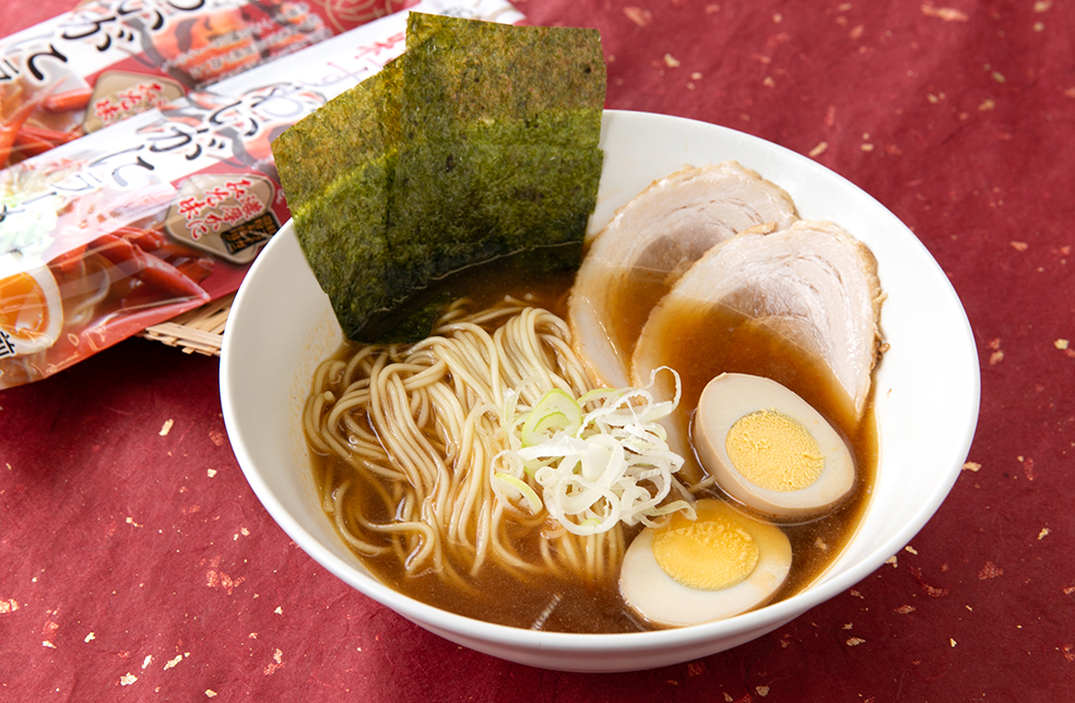 【新潟直送計画】新之助 紅ずわいがにラーメン – 丸榮製粉株式会社