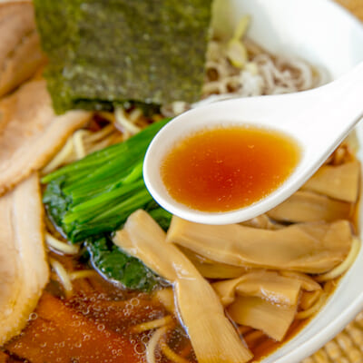 豊かな生姜の香りと、コクがありつつもやさしい味わいが魅力