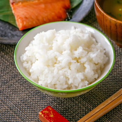 虹のように美しい炊き上がりの「にじのきらめき」