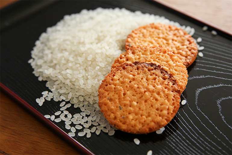 老舗菓子店”大阪屋”が提案する新しい新潟土産