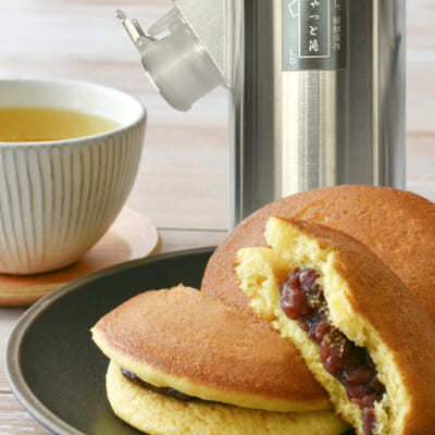 茶葉やインスタントコーヒーなどを保存