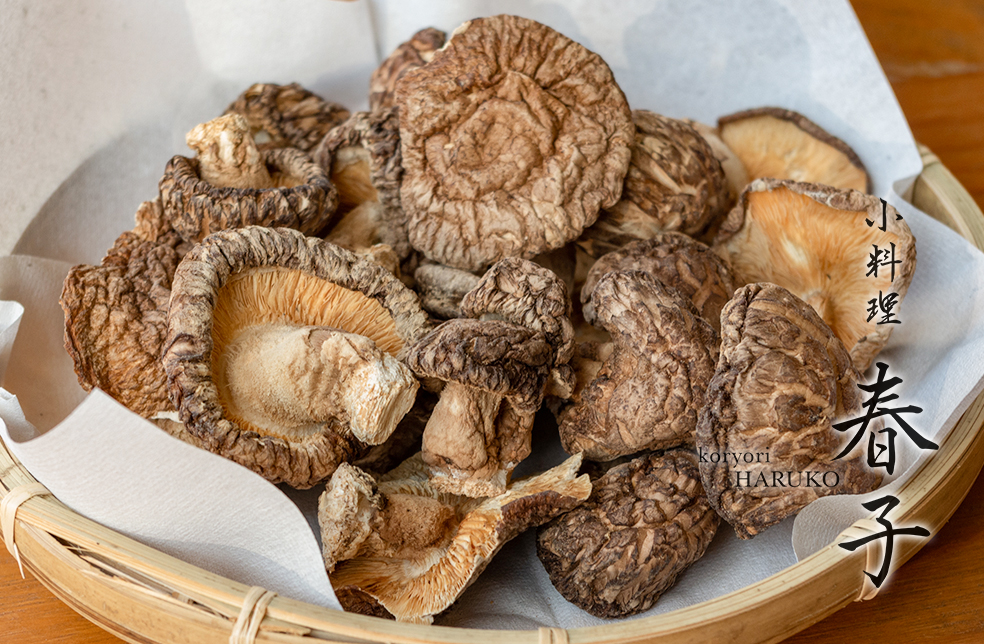 Gari様専用しいたけ 椎茸ガリリン、スライス・乾しいたけセット✨(菌床)：岩手県産の