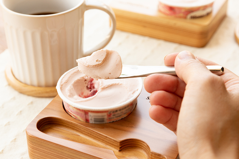 アイスクリームを一番美味しい状態で味わえる「スプーン」