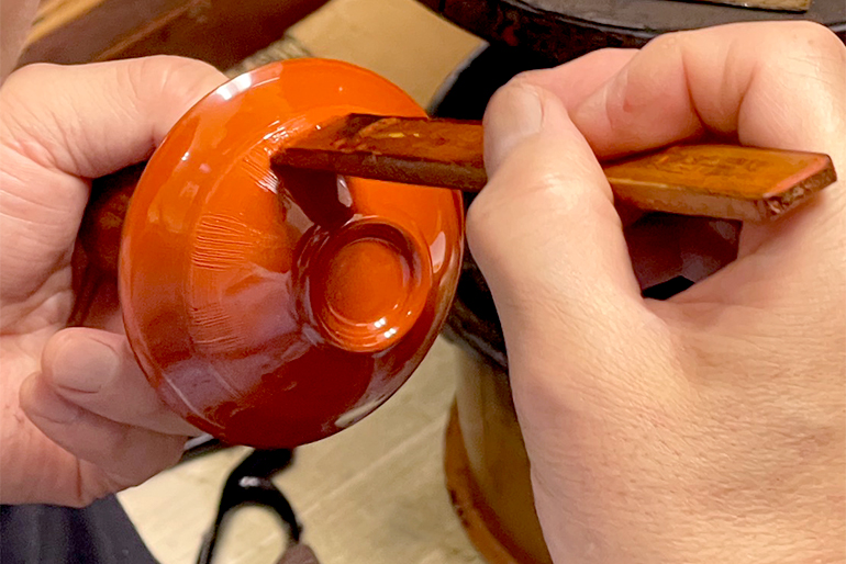 経年変化を楽しめる漆塗り