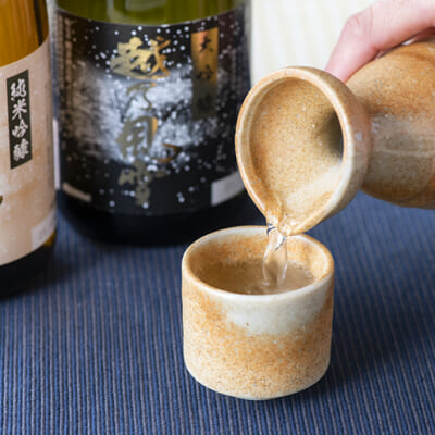新潟ならではの風情を思わせる銘の日本酒
